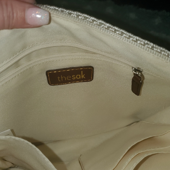 NWOT Crochet Sak purse. Mint condition!!! - Picture 2 of 8